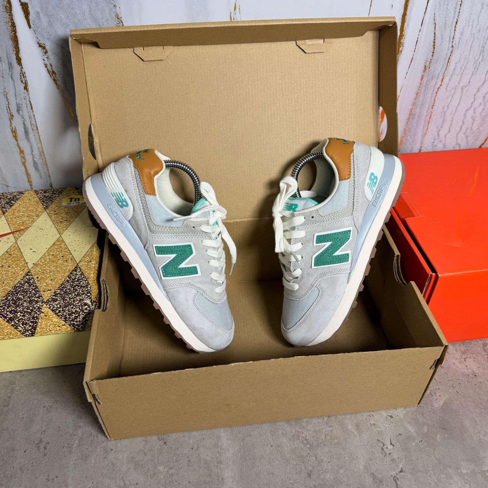NB 034
